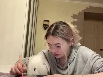 candelariahile's avatar