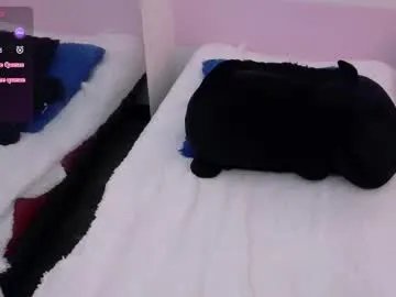 cat_white on Chaturbate