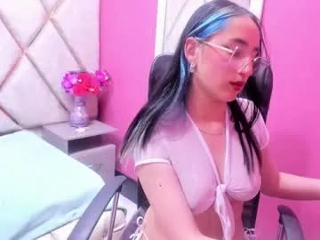 charlottestuart_ on Chaturbate