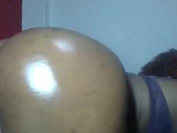 cheeky_charms on Chaturbate