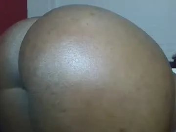 cheeky_charms on Chaturbate