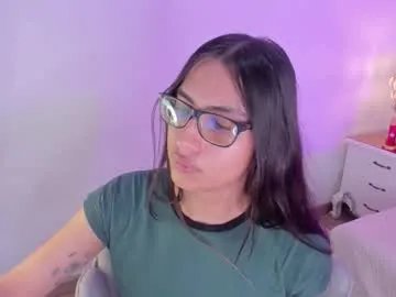 cherrylady2 on Chaturbate