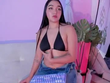 cherrymel_ on Chaturbate