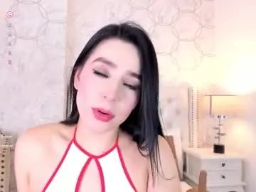 chloe_ember_ on Chaturbate