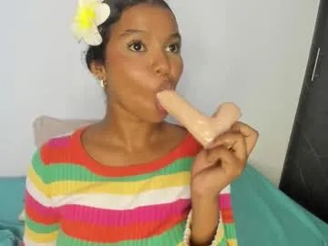 chloe_evans21 on Chaturbate