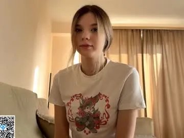 chloe_show on Chaturbate