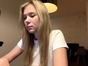 christophertomlison — Goall: I'll show you my legs * Hey, my name is i suggest a movie for tonight * I am #18 years old, #shy #small #blond #young [27 tokens remaining]