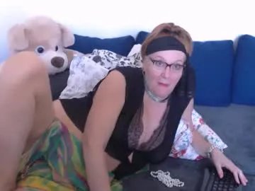 classy_lydya on Chaturbate
