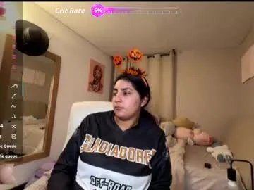 cloe_small08 on Chaturbate