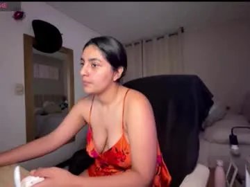 cloe_small08 on Chaturbate