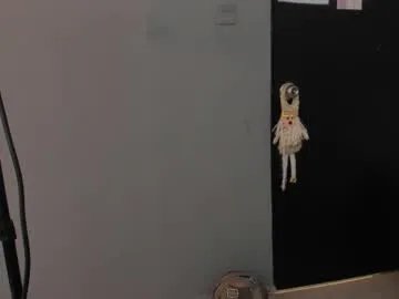 cloehap on Chaturbate