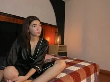 cutebutharder on Chaturbate