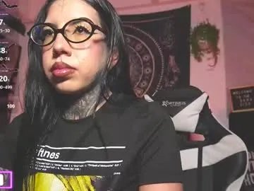 dalia_vorhees on Chaturbate