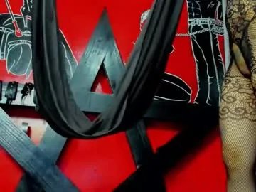 damian_and_tiana — GOAL: spitting in mouth + facesitting [109 tokens remaining] Welcome to my room! #latina #bdsm #feet #slave #Mistress