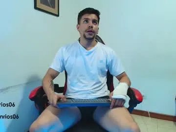 deconrios on Chaturbate