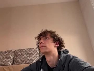 denobluora on Chaturbate