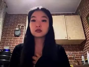 denysebernacchi on Chaturbate