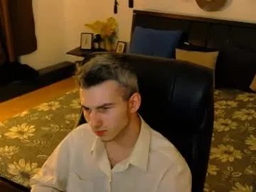 devin_ho on Chaturbate