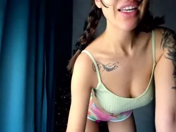 didiactive on Chaturbate