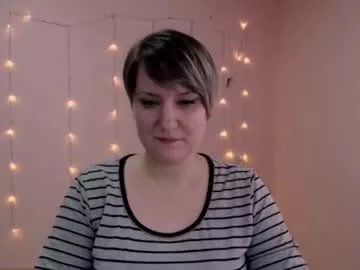 djullia on Chaturbate