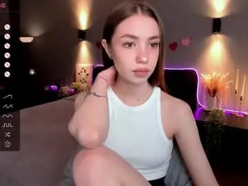 dollypully on Chaturbate