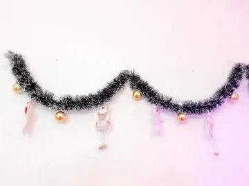 dullce77 on Chaturbate