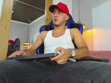 dusan_grey on Chaturbate