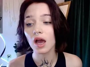 elastikiss on Chaturbate