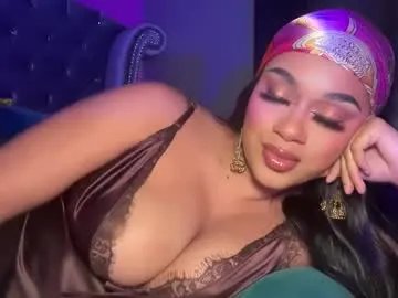 ellaparkerrr — New here! Pls be gentle  Let me show you what I'm wearing [777 tokens left] #new #bigboobs #18 #teen #innocent