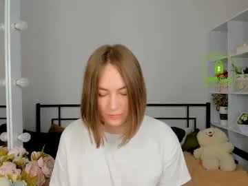 elma_lily on Chaturbate