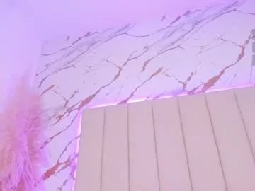 elody_rousse on Chaturbate