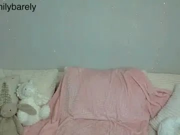 emilyybarely on Chaturbate