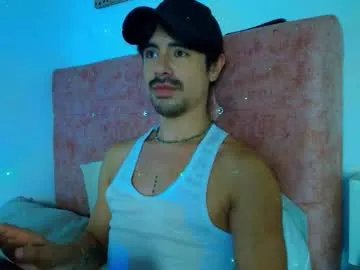 ethan_briggs on Chaturbate
