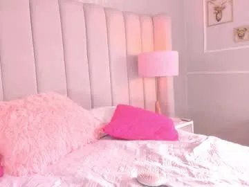 evabellee on Chaturbate