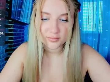 evacadooo on Chaturbate
