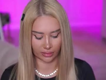 evazane on Chaturbate