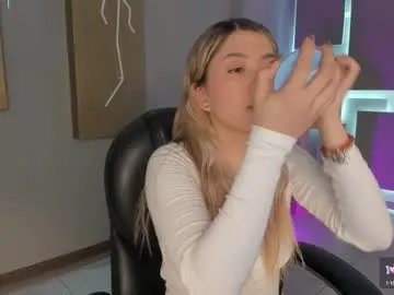 evebenson on Chaturbate