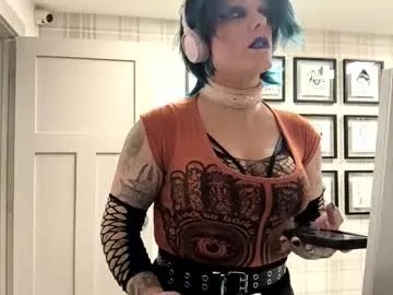 ferricslut — Freechat on Chaturbate