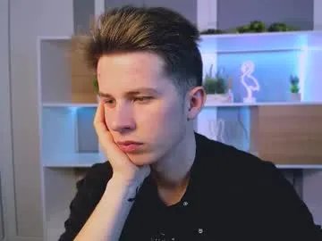 fose_di on Chaturbate