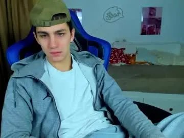 frank_mooree on Chaturbate