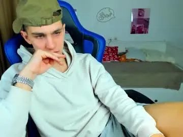 frank_mooree on Chaturbate