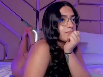 greidy_baker —      #latina #bigass #young #teen #little [1790 tokens remaining]