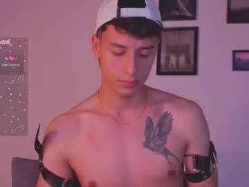 guy_twinks on Chaturbate
