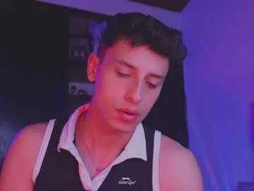 guy_twinks on Chaturbate