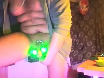 guyst049 on Chaturbate