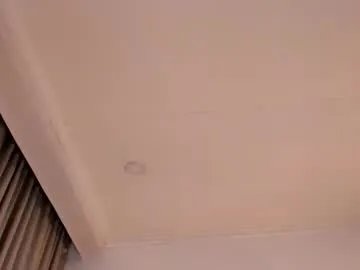 halseycox__ — GOAL: (Your sexy latina naked  [100 tokens remaining] I want to please you until I feel wet #latina #deepthroat #bigass #squirt #anal