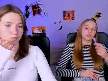 helli_belli on Chaturbate