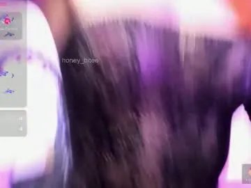 honey_bitee on Chaturbate