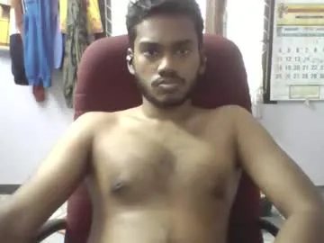 hottamilguy01 on Chaturbate