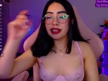 iamveroo on Chaturbate